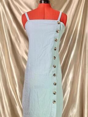 Linen preppy sky blue button up maxi dress!